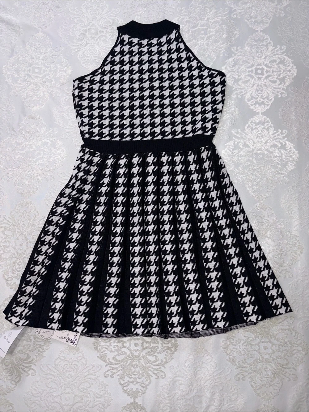 Miss Rosier Jacqueline Black Houndstooth Knit Mini Dress Pleated Size Medium NWT - Picture 4 of 10